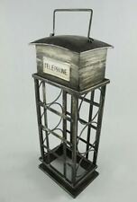 Weinregal im Design einer