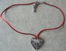 Swatch Halskette Schmuck mit großem Anhänger Herz rot modernes Design Nr. 4082