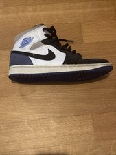 Jordan 1 Mid Royal Black Toe