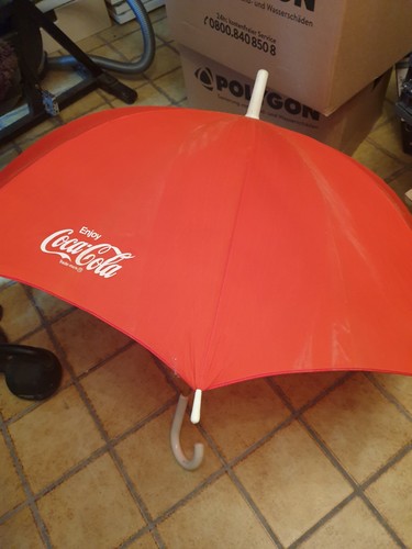 Trink coca cola coke - coca,