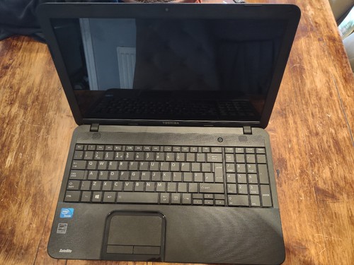 Toshiba laptop satellite - toshiba,