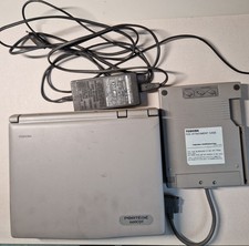 Toshiba 660 CDT Laptop mit Zubehör