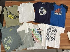 Tshirts jungen 122/128 Kleider