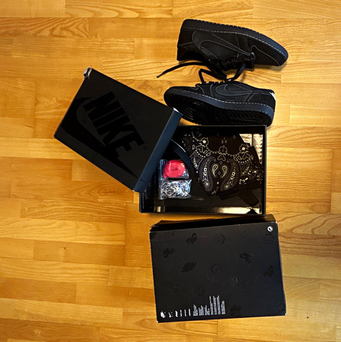 Nike travis scott air jordan - x,