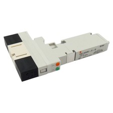 SMC VQ1400N-5-Q VQ1400N5Q 0,1~0,7MPa Magnetventil / Solenoid valve -unused-
