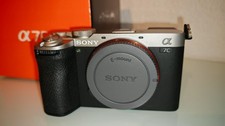 Sony Alpha 7C II 33,0MP Spiegellose Systemkamera - Silber nur Gehäuse quasi NEU