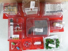 Konvolut Häuser Bahnhof Kirche Bäume neu OVP Hersteller Deagostini Spurweite N