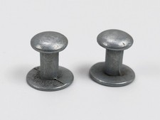 2x Metall Niete für Diverses