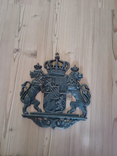 Massives bayrisches wappen aus - wappen,