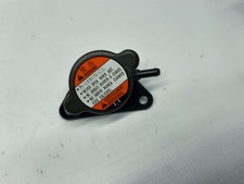 Suzuki SV650 S K3 Kühlerdeckel Verschluss Kappe radiator cap (8) 04'