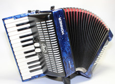 Akkordeon , Hohner , Bravo II