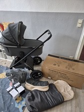 Moon Gio Plus + Zubehör *Komplettpaket* Kinderwagen