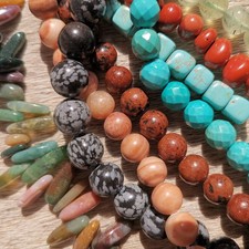 Konvolut Halbedelsteine Jaspis