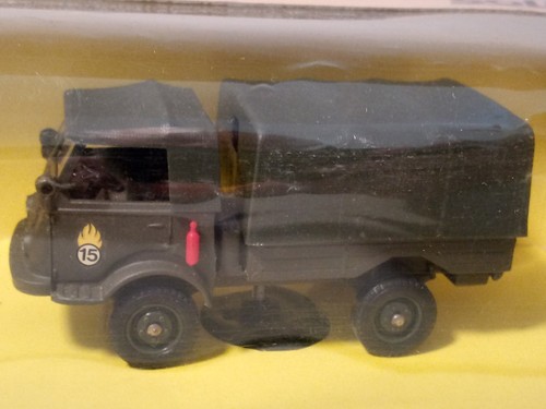 Renault 4x4 militärischer - ⛔renault,