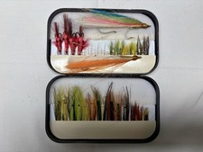 Konvolut Tubenfliegen In englischer Blechbüchse Meerforellenfischen Unbenutzt