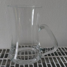 Glas mit Henkel transparent 12 cm hoch - 7,5 cm Durchmesser