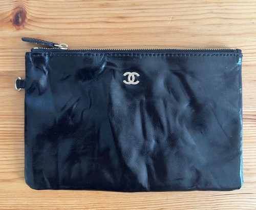 Shiny calfskin chanel pouch - shiny,