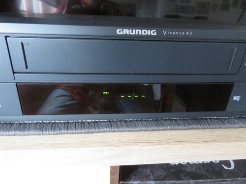 Grundig vivance gv3243 vhs - grundig,