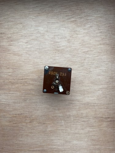 Höfner guitar bass - , pot