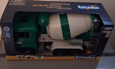 BRUDER MAN TGS Betonmisch-LKW