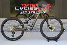 M - 2025 Specialized