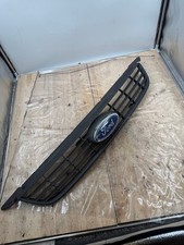 Ford Focus 2 Kühlergrill