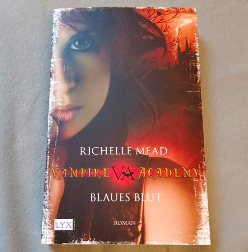 Richelle mead vampire - , mead-vampire