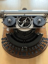 The Hammond Typewriter Model