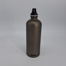 SIGG - Alu 1000 ml Trinkflasche - Traveller Smoked Pearl - Klimaneutral - Für Ko