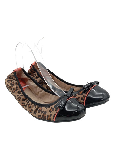 Butterfly twists ballerinas - butterfly,