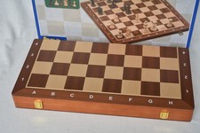 Schach Kassette Staunton  Feld