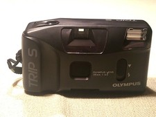 OLYMPUS Trip S