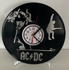 AC / DC  ✦ Schallplattenuhr