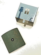 Märklin ho    7390           --WÄRTERHÄUSCHEN  Blech   --  M / 1