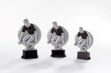 Bosseln Pokal Pokale mit