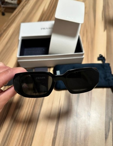 Prada sonnenbrille schwarz - prada,
