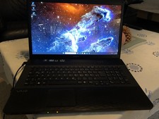SONY PCG91211M Win 11 activiert 8 gb ram 500 Gb Festplatte 17 Zoll