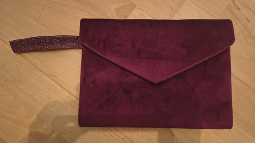 Mylittlebox mac clutch - clutch, –