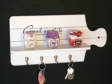 Schlüsselboard mit Ablage