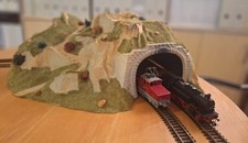 H0 Tunnel  2 spurig, schön