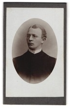 Fotografie Adrett gekleideter