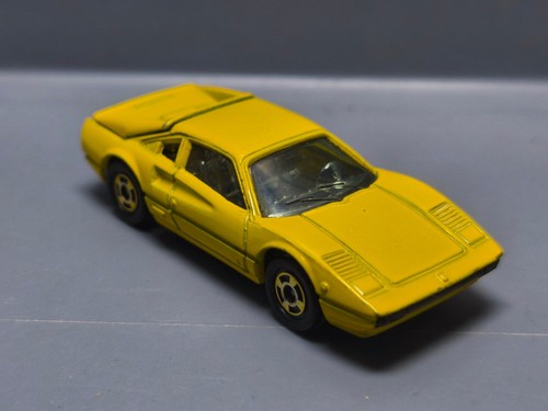Tomica ferrari 308 - gtb, seltene
