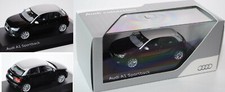 Kyosho 5011201033 Audi A1 Sportback, phantomschwarz/florettsilber 1:43 Werbebox