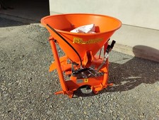 Salzstreuer Heckstreuer 200 l Dreipunktaufnahme  Winterdienst KAT 1 KAT 2