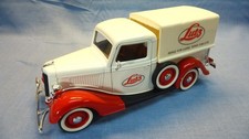 Solido Ford Pick Up  1:18 " Lutz "  Neuwertig unbespielt selten, im Karton