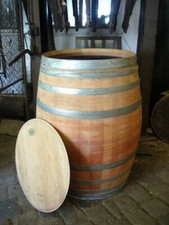 300 Liter Regentonne von einem gebrauchtem Weinfass