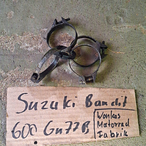 Suzuki bandit 600 gn77b - suzuki,