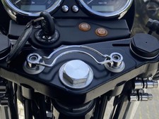 Bügel Schutzbügel für Gabelbrücke Moto Guzzi V7 Racer Cafe