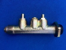 Trabant 601 original Hauptbremszylinder Zweikreishauptbremszylinder IFA Renak 