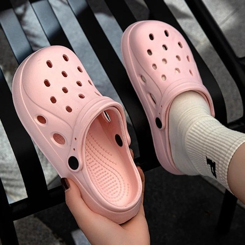 Crocs classic sandale clogs - uk,